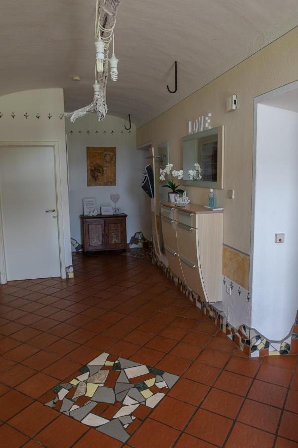 Gutshof Bartl 2 Apartment Klagenfurt am Woerthersee Exterior foto